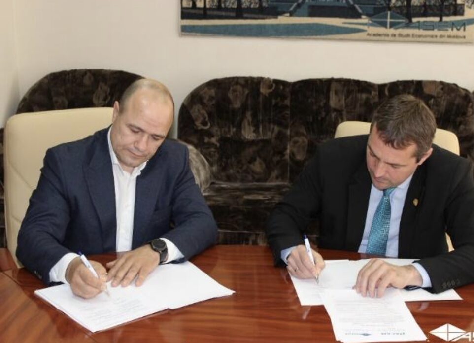 CURS Consultanță în Management în cadrul ASEM